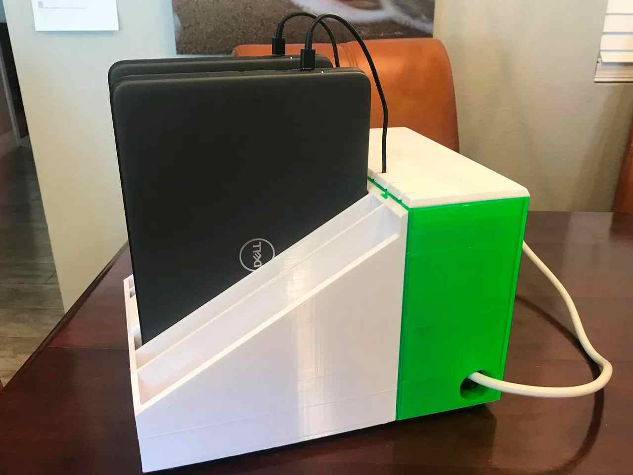 Choosing a Chromebook charging station How Money Works